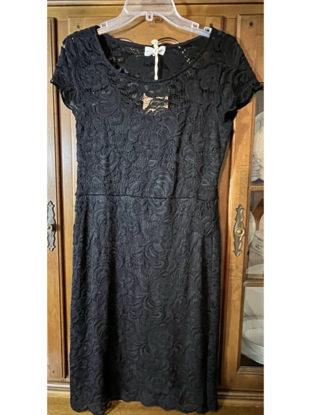 NWT Black Lace Dress Women's Medium Short Sleeve Cocktail Party Wedding